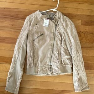 Brand new jacket medium